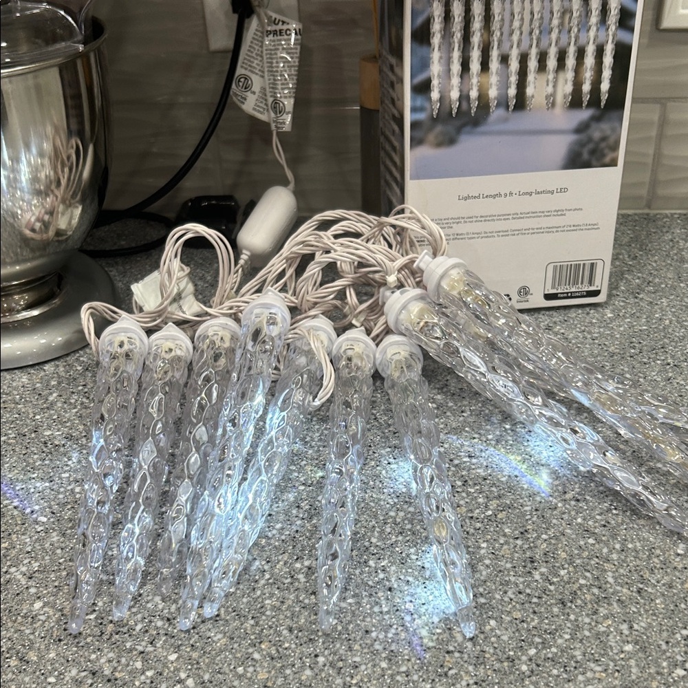 Gemmy White Icicle String Lights Omnifunction Icicle Lights